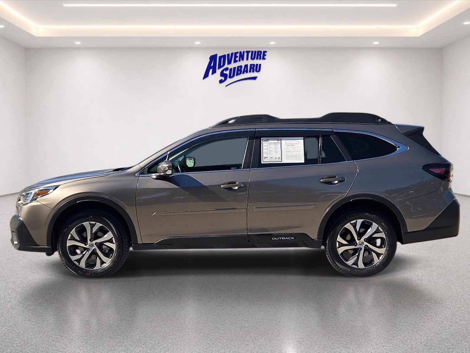 Used 2022 Subaru Outback Limited AWD/4WD image 4