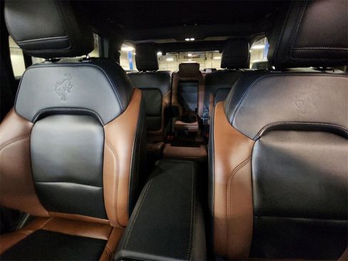 Used 2024 Ford Bronco Outer Banks image 34