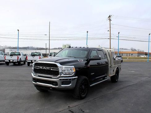 Used 2022 RAM 2500 Tradesman image 1