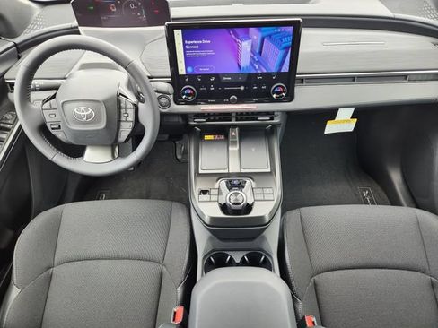 New 2026 Toyota C-HR AWD/4WD image 22