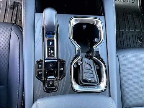 Used 2025 Lexus RX 350h w/ Accessory Package (K3) AWD/4WD image 25
