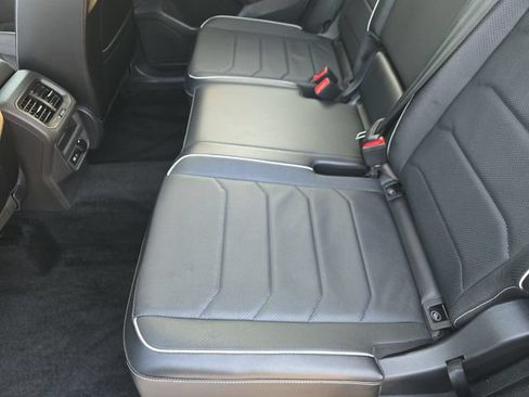Used 2024 Volkswagen Tiguan SEL R-Line AWD/4WD image 11