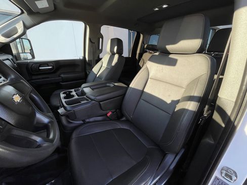 Used 2022 Chevrolet Silverado 3500 W/T w/ WT Convenience Package AWD/4WD image 11