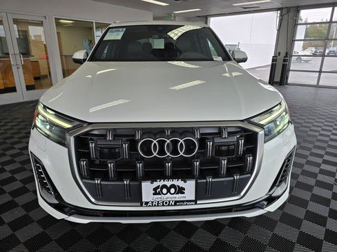 Used 2025 Audi Q7 3.0T Premium Plus AWD/4WD image 8