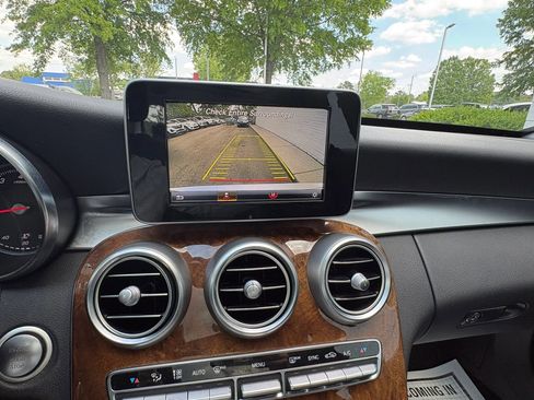 Used 2017 Mercedes-Benz C 300 4MATIC Sedan image 36