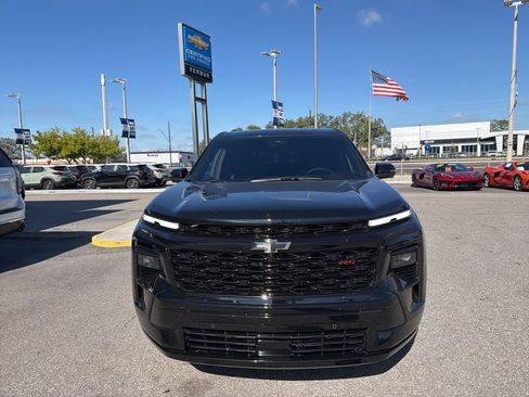 Used 2024 Chevrolet Traverse RS w/ LPO, Floor Liner Package image 8