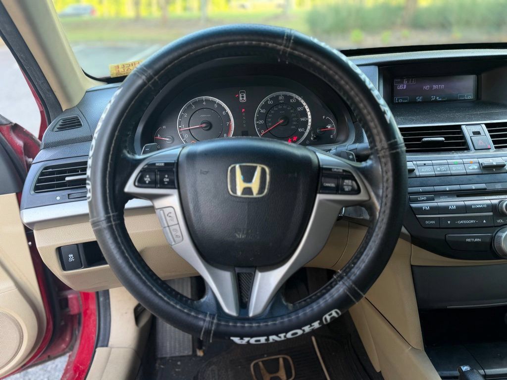 Used 2011 Honda Accord EX-L image 19