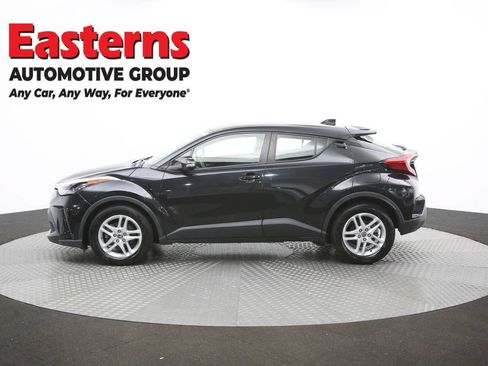 Used 2021 Toyota C-HR LE FWD image 58