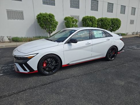 New 2026 Hyundai Elantra N w/ Cargo Package FWD image 49