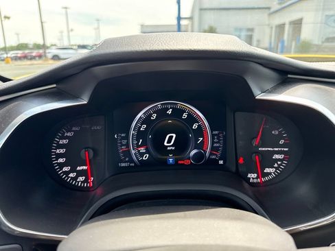 Used 2015 Chevrolet Corvette Stingray Coupe w/ ZF1 Appearance Package RWD image 13