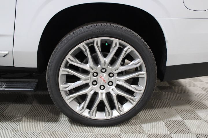 New 2026 GMC Yukon XL Denali w/ Denali Reserve Package AWD/4WD image 46