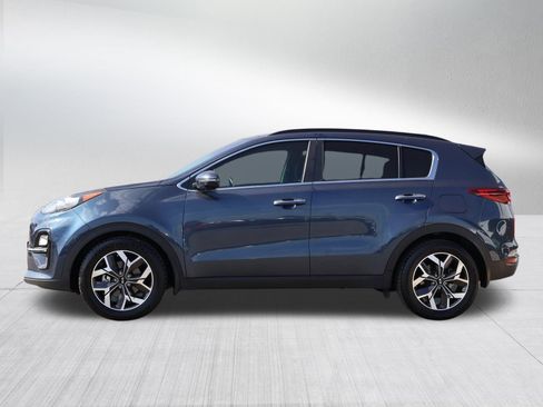 Used 2022 Kia Sportage EX image 4