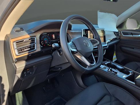 New 2026 Volkswagen Atlas SE AWD/4WD image 9