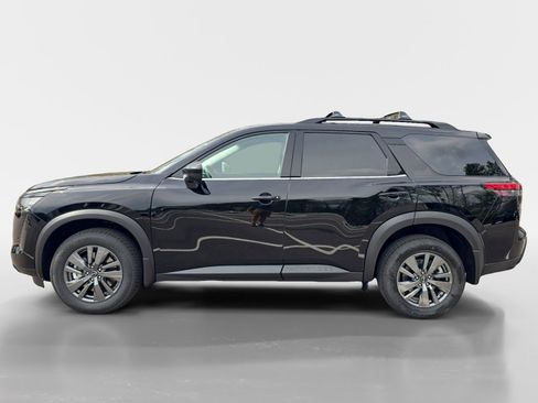 New 2026 Nissan Pathfinder SV image 2