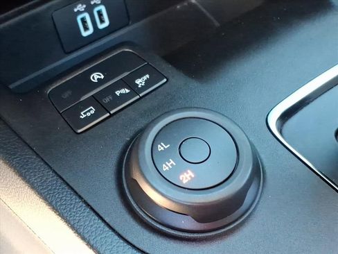 Used 2019 Ford Ranger XLT w/ Equipment Group 302A Luxury image 42