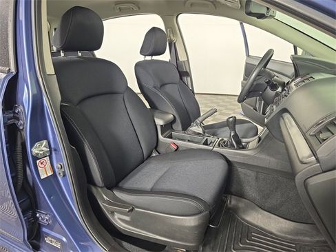 Used 2013 Subaru Impreza 2.0i Sport Premium image 18