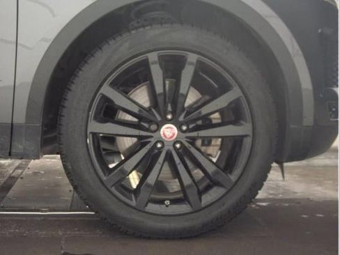 Used 2020 Jaguar E-PACE image 13