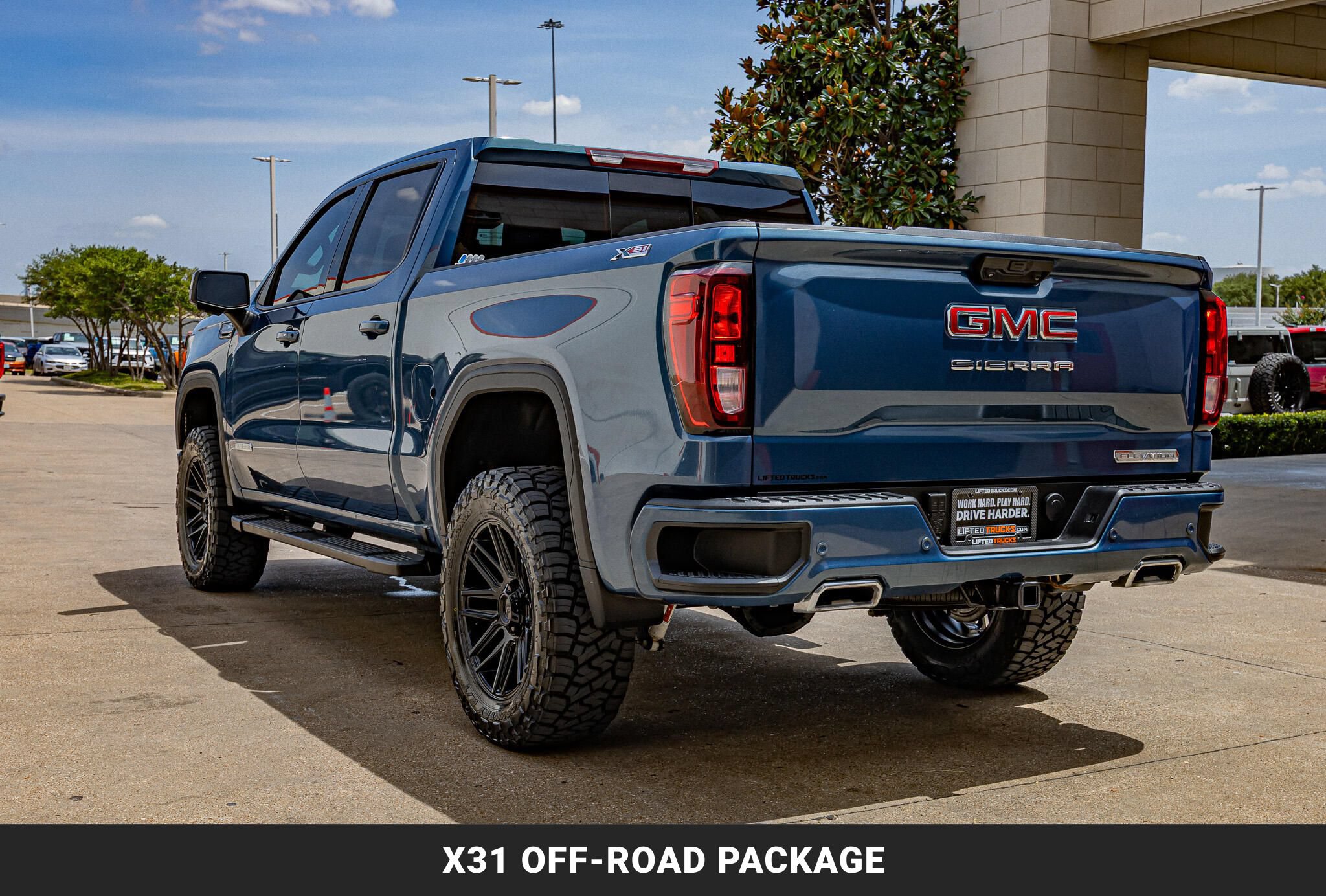 Used 2026 GMC Sierra 1500 Elevation w/ Elevation Premium Package AWD/4WD image 7