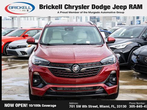 Used 2022 Buick Encore GX Essence w/ Advanced Technology Package image 2