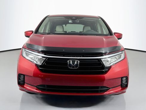 Certified 2024 Honda Odyssey EX-L image 2