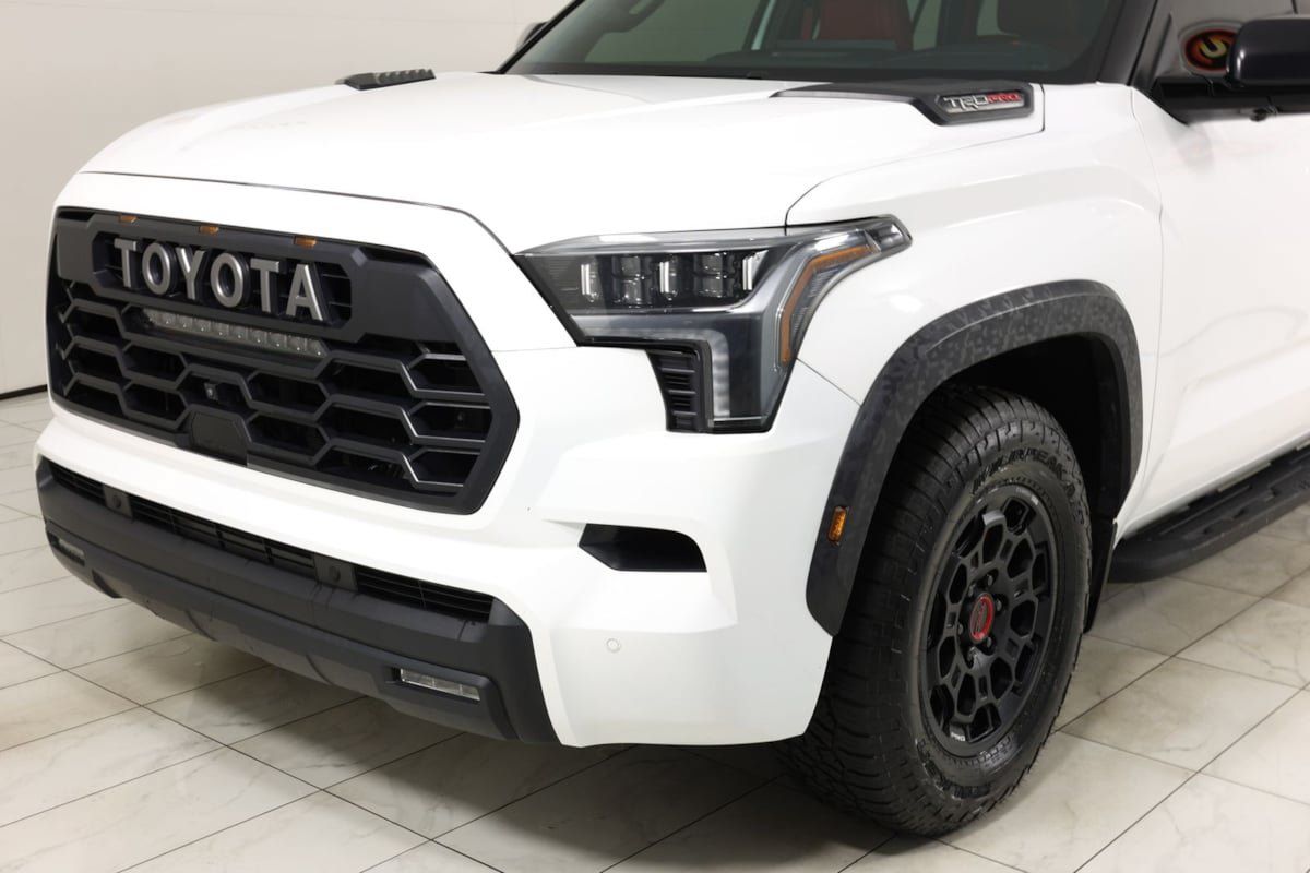 Used 2025 Toyota Sequoia TRD Pro AWD/4WD image 47