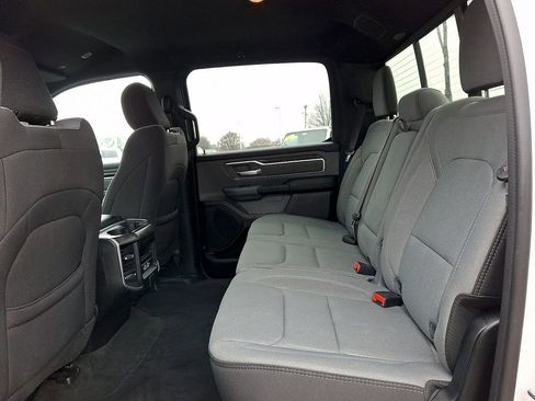 Used 2023 RAM 1500 Big Horn AWD/4WD image 10