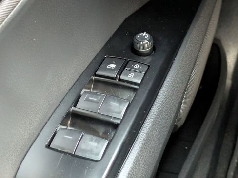 Certified 2025 Toyota Camry LE w/ Convenience Package image 24