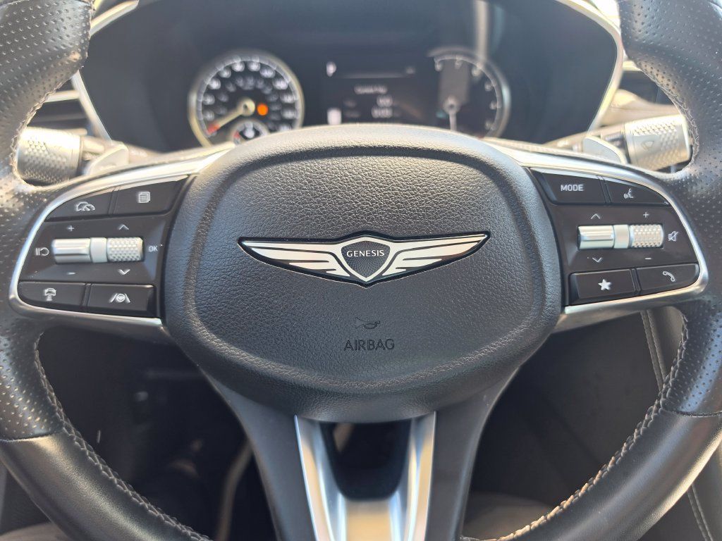 Used 2025 Genesis G70 2.5T AWD/4WD image 16