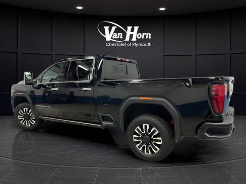 Used 2025 GMC Sierra 2500 Denali Ultimate AWD/4WD image 5