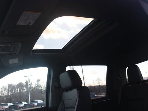 New 2026 GMC Sierra 2500 Denali w/ Denali Reserve Package image 16