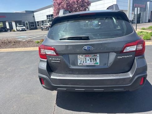 Used 2019 Subaru Outback 2.5i AWD/4WD image 7