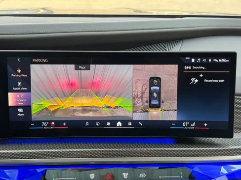 Used 2023 BMW i7 xDrive60 image 28