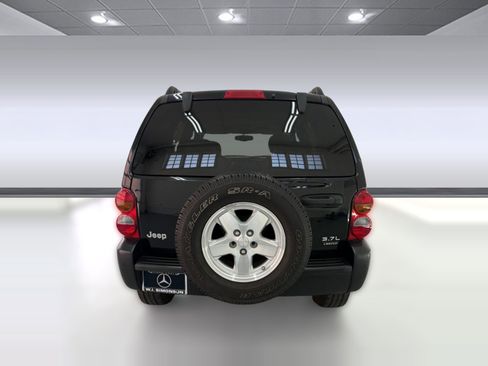Used 2004 Jeep Liberty Limited w/ Security Group image 9