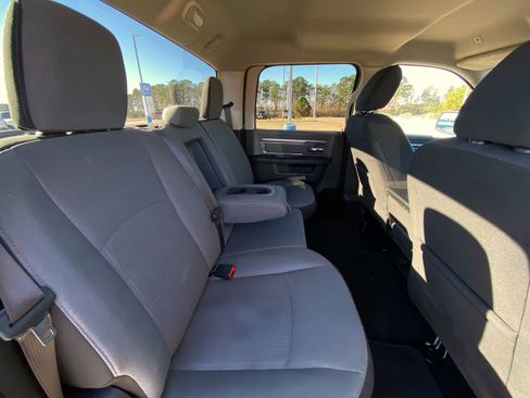 Used 2023 RAM 1500 Classic SLT image 30