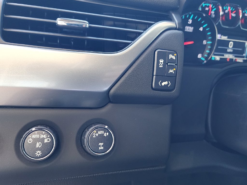 Used 2020 Chevrolet Tahoe Premier AWD/4WD image 21