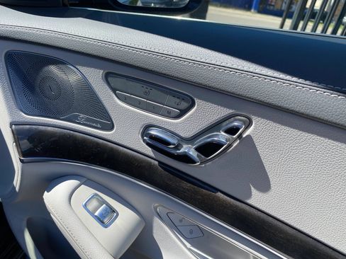 Used 2016 Mercedes-Benz S 550 4MATIC Sedan image 14
