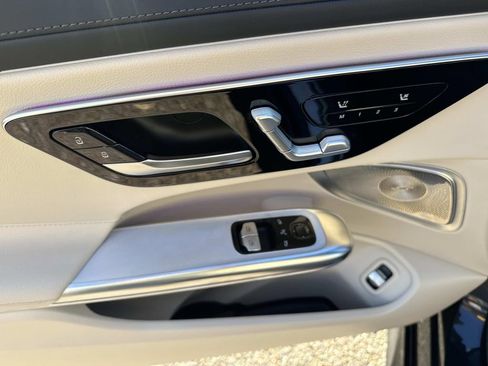 Used 2024 Mercedes-Benz CLE 300 4MATIC Coupe image 20