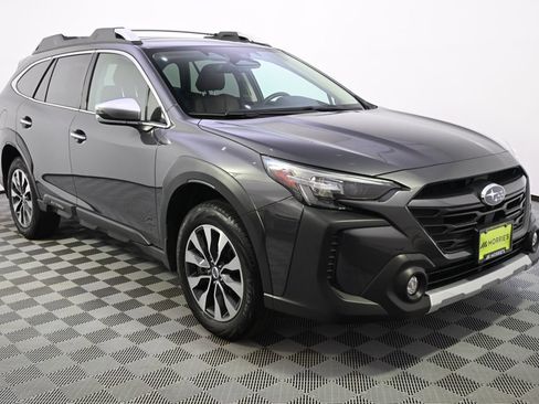 Used 2024 Subaru Outback Touring XT w/ Popular Package #2 AWD/4WD image 8