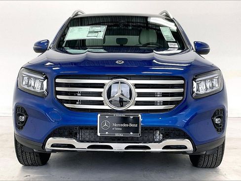 New 2026 Mercedes-Benz GLB 250 image 3