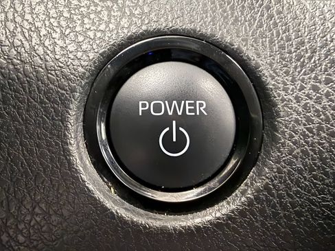 Used 2025 Toyota Camry LE FWD image 24