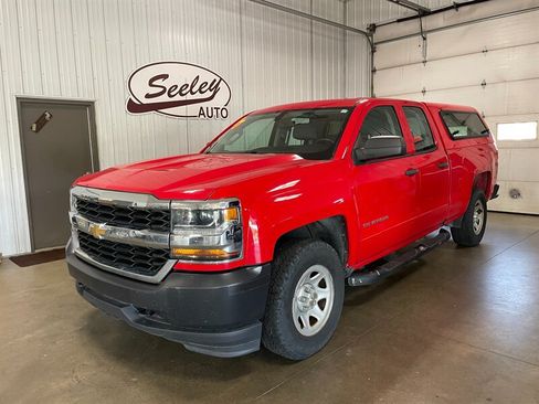 Used 2017 Chevrolet Silverado 1500 W/T AWD/4WD image 3