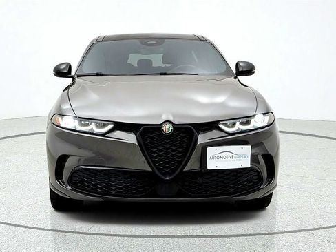 Used 2024 Alfa Romeo Tonale Veloce AWD/4WD image 2