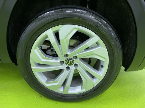 Used 2021 Volkswagen Atlas SE image 14