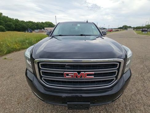 Used 2018 GMC Yukon XL SLT AWD/4WD image 8