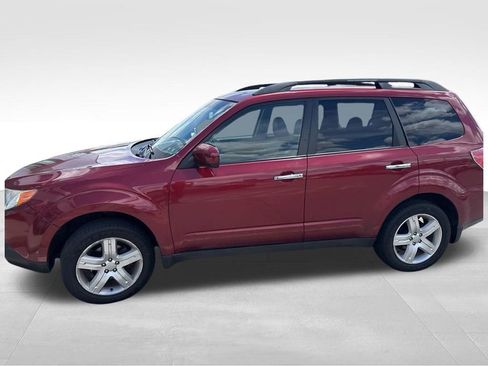 Used 2009 Subaru Forester 2.5X Limited AWD/4WD image 2