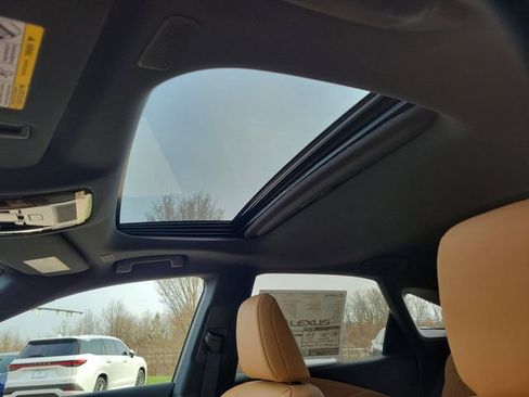 New 2026 Lexus RX 450h AWD image 31