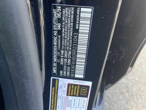 Used 2024 Mercedes-Benz C 300 C 300 image 29