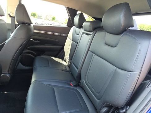 Certified 2023 Hyundai Tucson SEL w/ Convenience Package FWD image 8