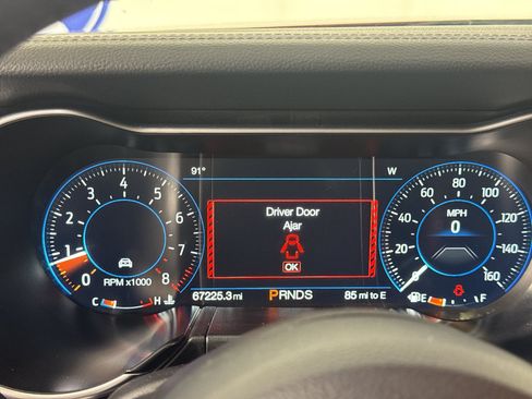 Used 2019 Ford Mustang GT Premium w/ Equipment Group 401A RWD image 23