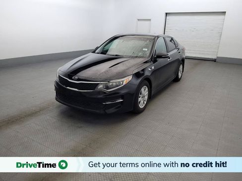 Used 2017 Kia Optima LX FWD image 1